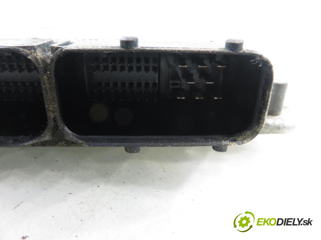 VW GOLF IV (1J1) HB 2002 66,00 1.9 TDI 90 - ALH 1896,00 Riadiaca jednotka Motor 038906012FA ; 0281010650