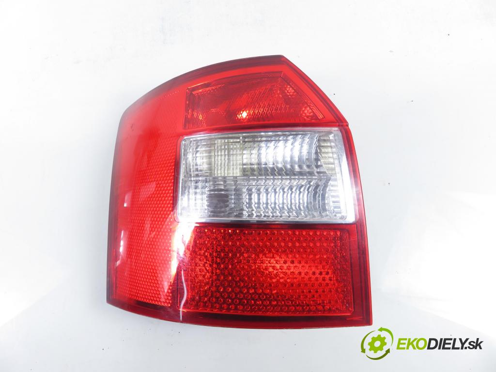 AUDI A4 Avant (8E5, B6) KOMBI 2004 140,00 1.8 T quattro - BEX 1781,00 Svetlo ľavé zadné 8E9945095