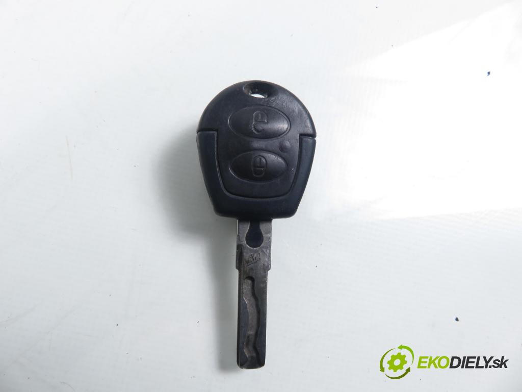 VW POLO (6N2) HB 2001 55,00 1.4 TDI - AMF 1422,00 spinačka / zámky 357905851F