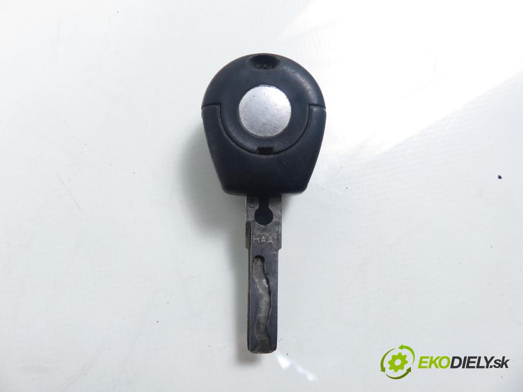VW POLO (6N2) HB 2001 55,00 1.4 TDI - AMF 1422,00 spinačka / zámky 357905851F