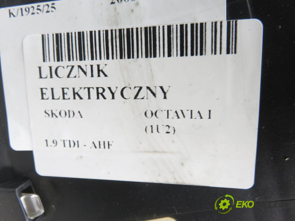 SKODA OCTAVIA I (1U2) LIFTBACK 2000 81,00 1.9 TDI - AHF 1896,00 Prístrojovka elektrický 1U1919034G ; 110008928009