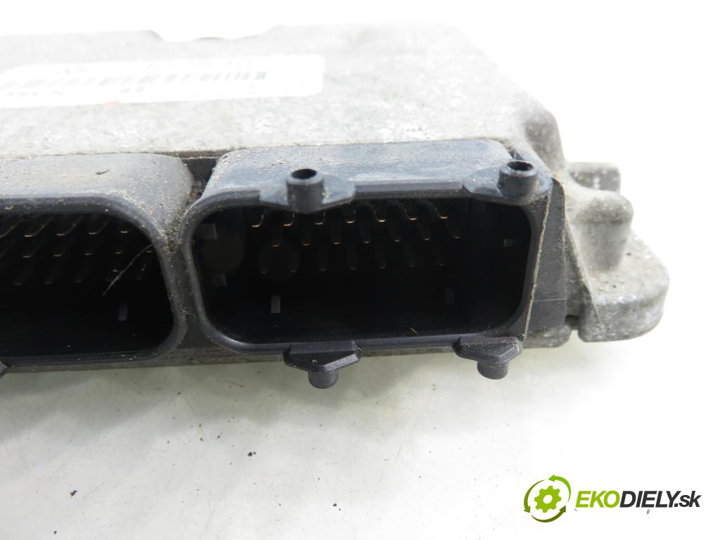 SKODA OCTAVIA I (1U2) LIFTBACK 2000 81,00 1.9 TDI - AHF 1896,00 Riadiaca jednotka Motor 038906018GN ; 0281010182