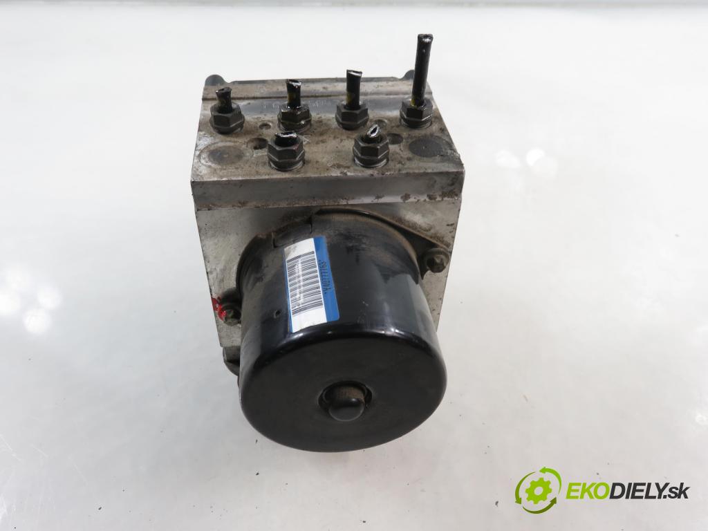 VW PASSAT B6 Variant (3C5) KOMBI 2006 103,00 2.0 TDI PD 8V 140 - BMP 1968,00 pumpa ABS 16332401 ; 3C0614095P (Pumpa ABS)