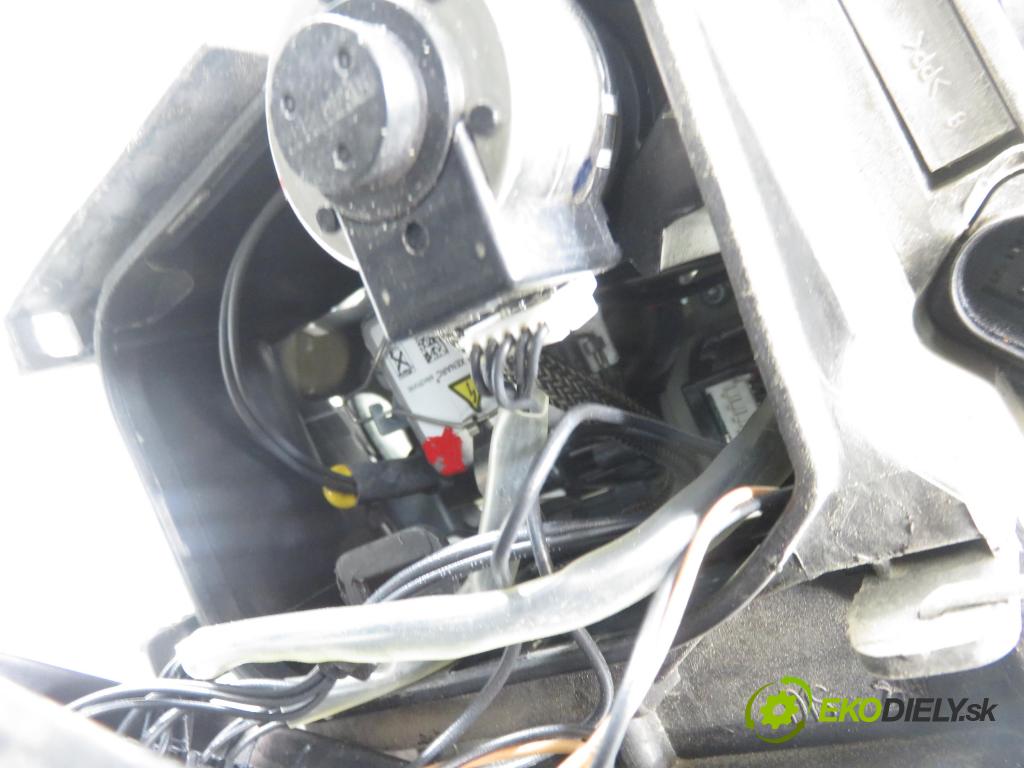 VW PASSAT B6 Variant (3C5) KOMBI 2006 103,00 2.0 TDI PD 8V 140 - BMP 1968,00 Svetlo LP 3C0941753G