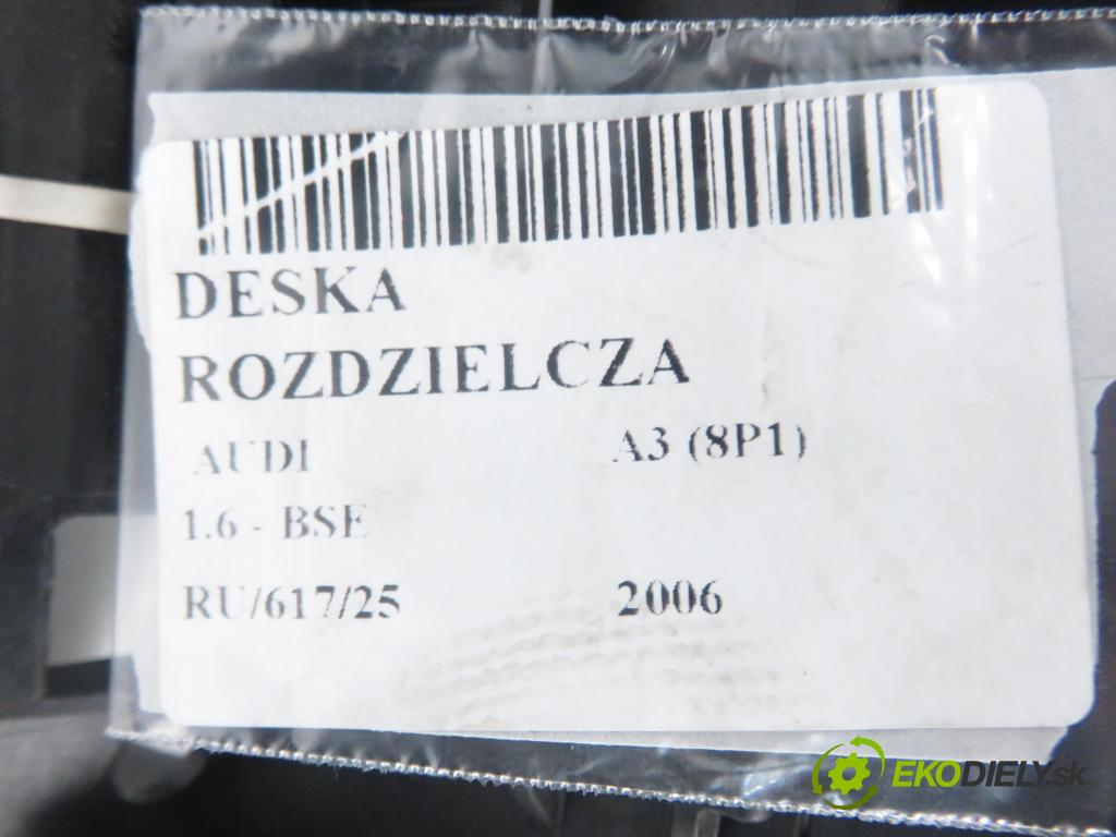 AUDI A3 (8P1) HB 2006 75,00 1.6 - BSE 1595,00 doska
