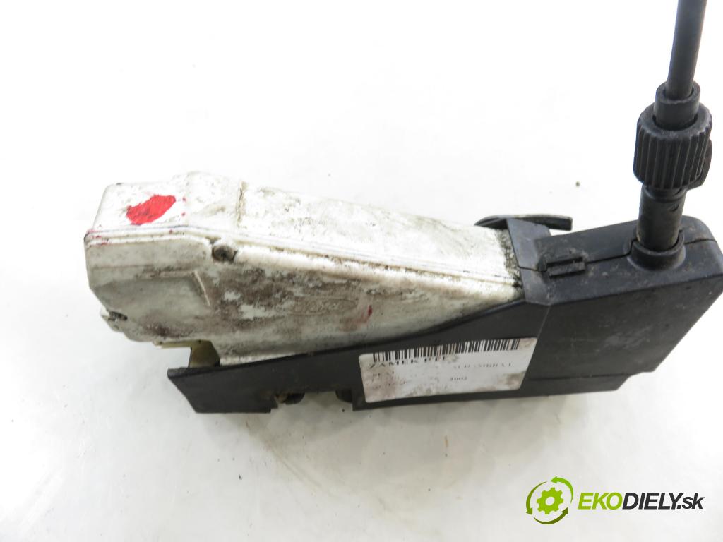 SEAT ALHAMBRA (7V8, 7V9) MINIVAN 2002 85,00 1.9 TDI PD 115 - AUY 1896,00 zámok PTE