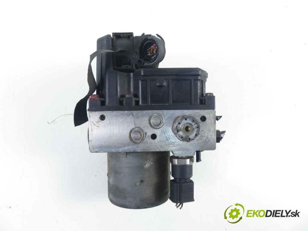 AUDI A6 (4B2, C5) SEDAN 2002 120,00 2.5 TDI - BFC 2496,00 Pumpa ABS 0265950055 (Pumpa ABS)