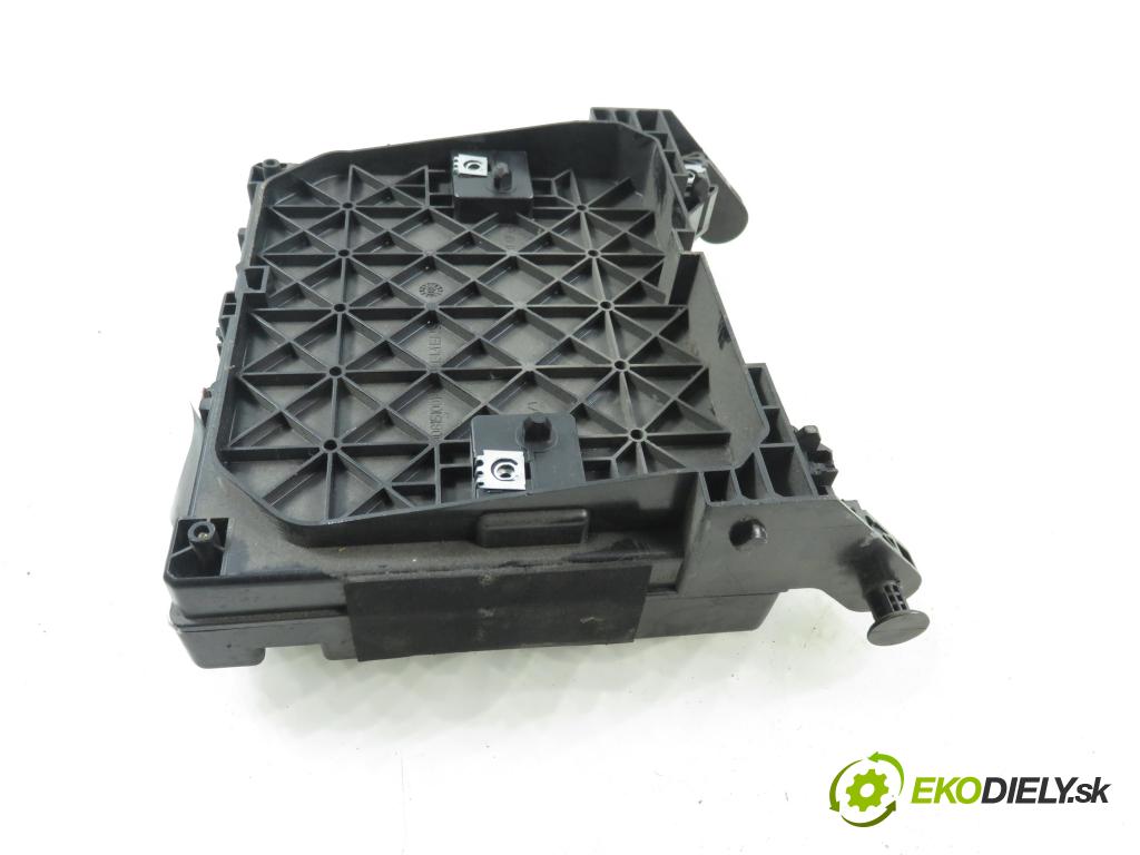 SEAT ALHAMBRA (7V8, 7V9) MINIVAN 2002 85,00 1.9 TDI PD 115 - AUY 1896,00 MODUL BSI S108152001D