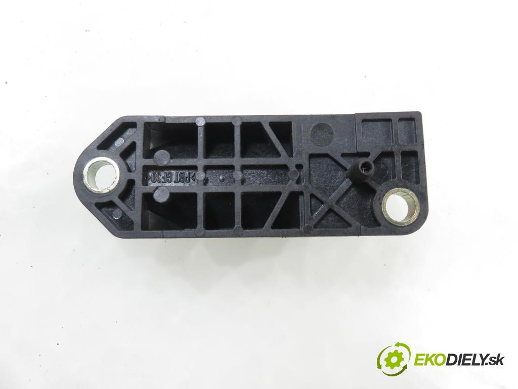 SEAT ALHAMBRA (7V8, 7V9) MINIVAN 2002 85,00 1.9 TDI PD 115 - AUY 1896,00 Snímač nárazu 5WK42895 ; 6Q0909606 (Snímač nárazu)