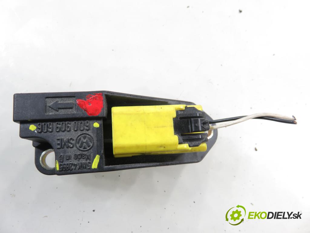 SEAT ALHAMBRA (7V8, 7V9) MINIVAN 2002 85,00 1.9 TDI PD 115 - AUY 1896,00 Snímač nárazu 5WK42895 ; 6Q0909606 (Snímač nárazu)