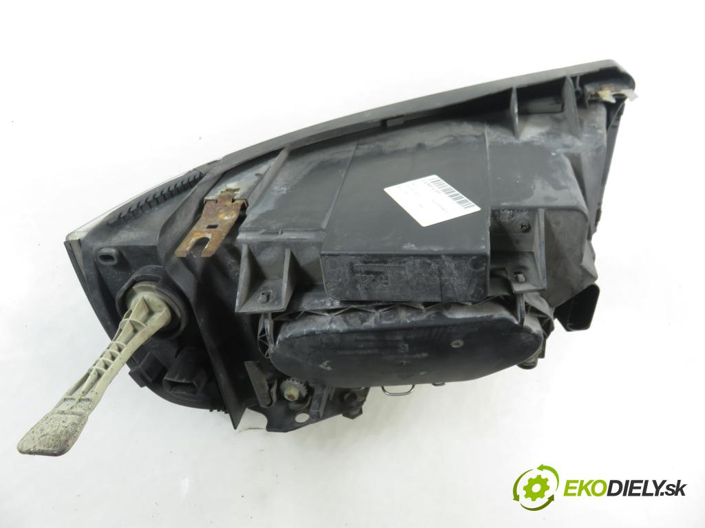 SEAT ALHAMBRA (7V8, 7V9) MINIVAN 2002 85,00 1.9 TDI PD 115 - AUY 1896,00 Svetlo PP 7M7941016K