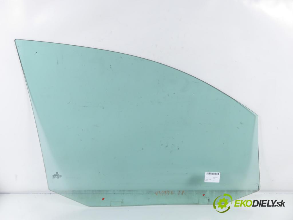 VW TOURAN (1T3) MINIVAN 2012 103,00 2.0 TDI - CFHC 1968,00 Okno LP