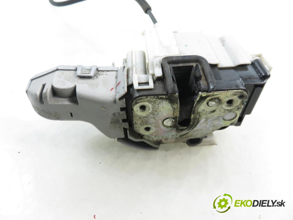 FIAT BRAVO II (198_) HB 2007 66,00 1.4 - 192 B2.000 1368,00 zámok MS2596000991