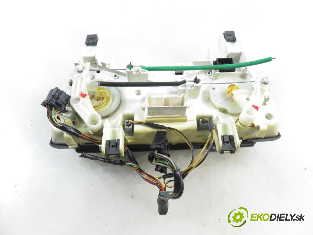FIAT BRAVO II (198_) HB 2007 66,00 1.4 - 192 B2.000 1368,00 Panel kúrenia KLIMATIZACE: 5G7846100