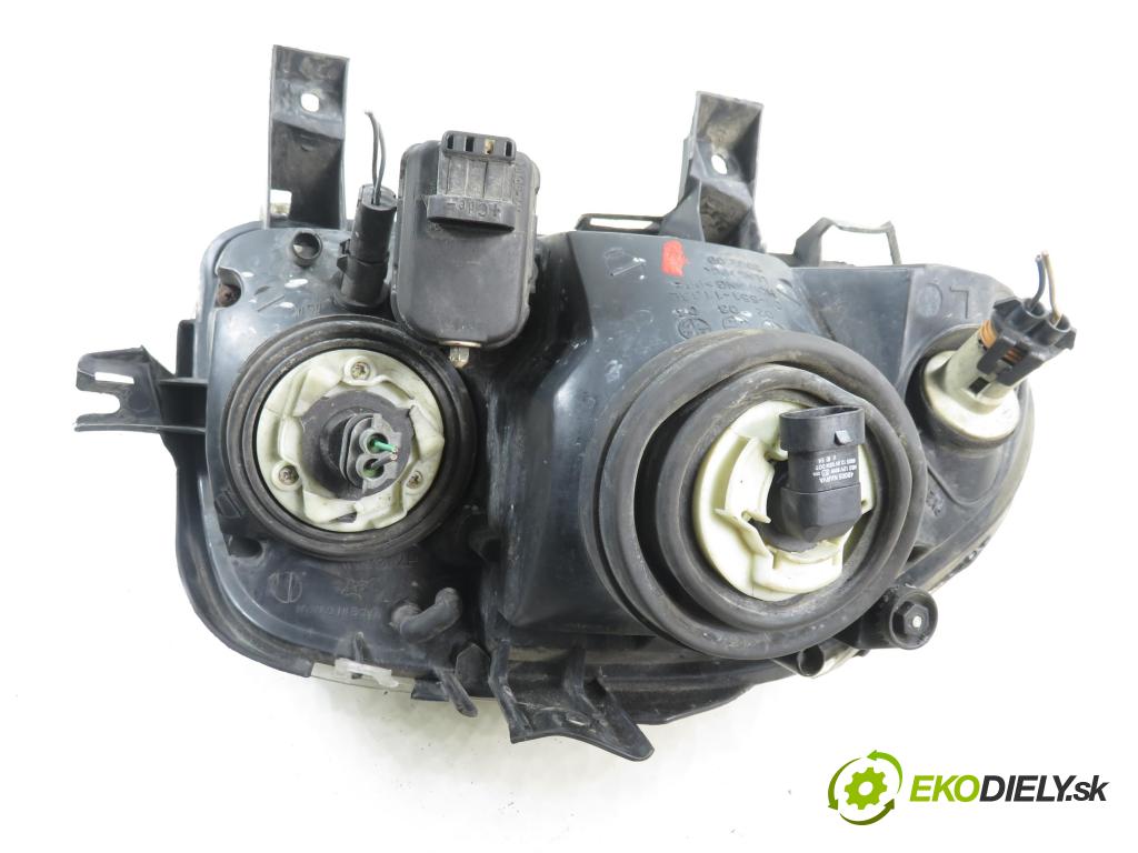 RENAULT CLIO II (BB_, CB_) HB 2000 55,00 1.4 (B/CB0C) - E7J 634 1390,00 Svetlo LP