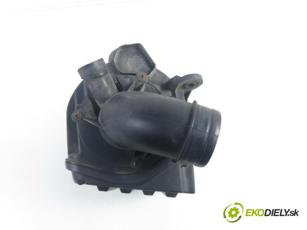 AUDI A3 (8P1) HB 2006 75,00 1.6 - BSE 1595,00 Obal filtra vzduchu 1F0129607 ; 1K0129610B (Obal vzduchového filtra)