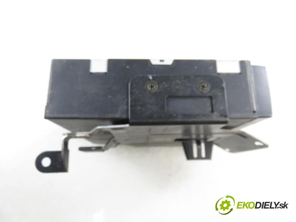 MAZDA 6 Station Wagon (GY) KOMBI 2006 122,00 2.3 - L3C1 2261,00 Menič CD GR4B66DG0A ; 1046218503