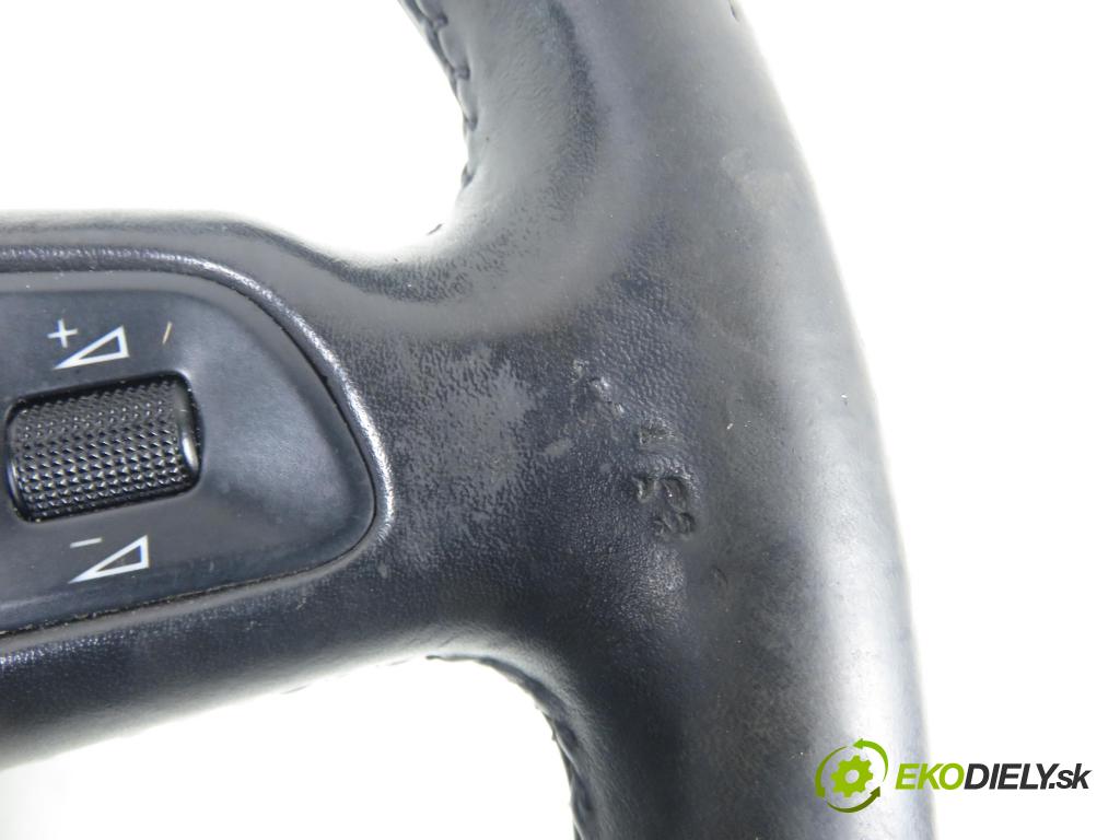 AUDI A3 (8P1) HB 2006 75,00 1.6 - BSE 1595,00 Volant 8P04196894PK (Volant)