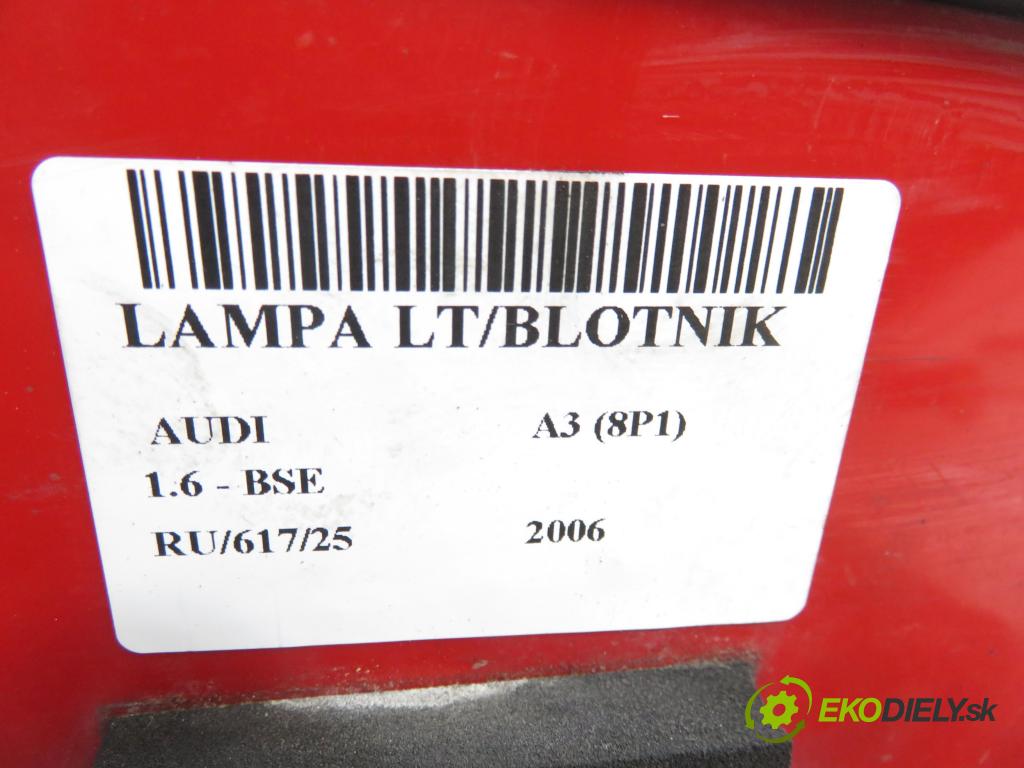 AUDI A3 (8P1) HB 2006 75,00 1.6 - BSE 1595,00 Svetlo ľavé zadné 8P0945095A