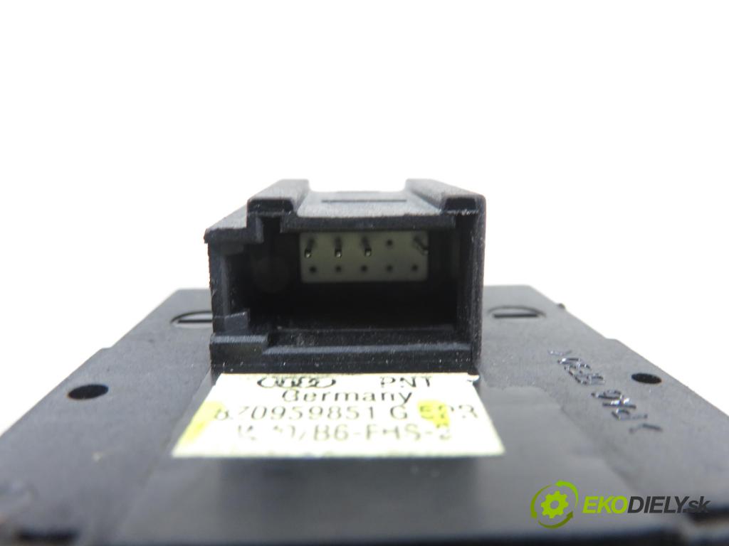 AUDI A3 (8P1) HB 2006 75,00 1.6 - BSE 1595,00 Panel ovládania okien 8Z0959851G