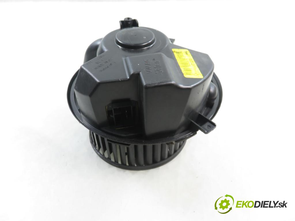 AUDI A3 (8P1) HB 2006 75,00 1.6 - BSE 1595,00 Ventilátor vetráku 1K1820015C