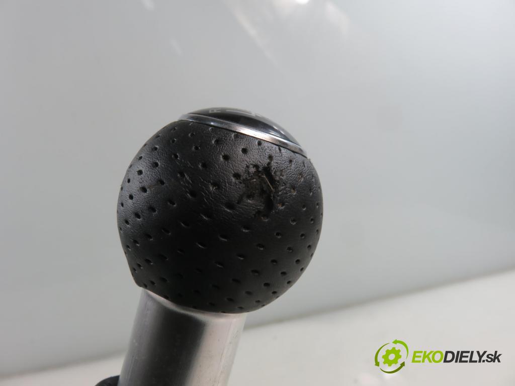 AUDI A3 (8P1) HB 2006 75,00 1.6 - BSE 1595,00 ZVEDÁK: 1K0711049AR