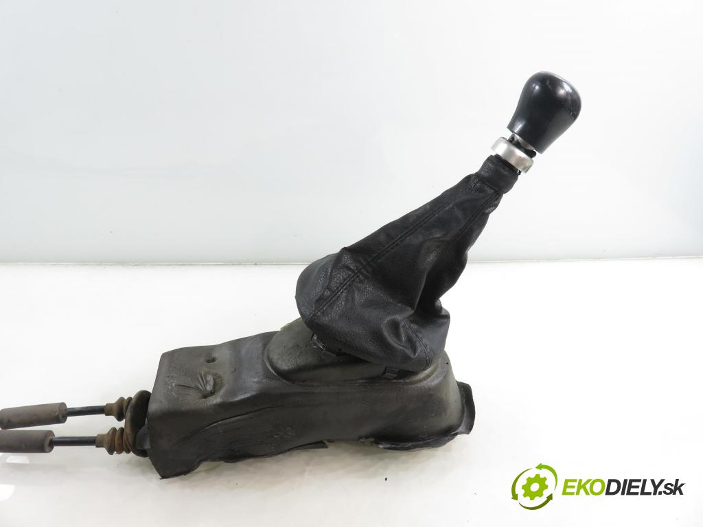 ALFA ROMEO 147 (937_) HB 2002 77,00 1.6 16V T.SPARK ECO (937.AXA1A, 937.BXA1A) - AR 37 1598,00 ZVEDÁK: 7353088510