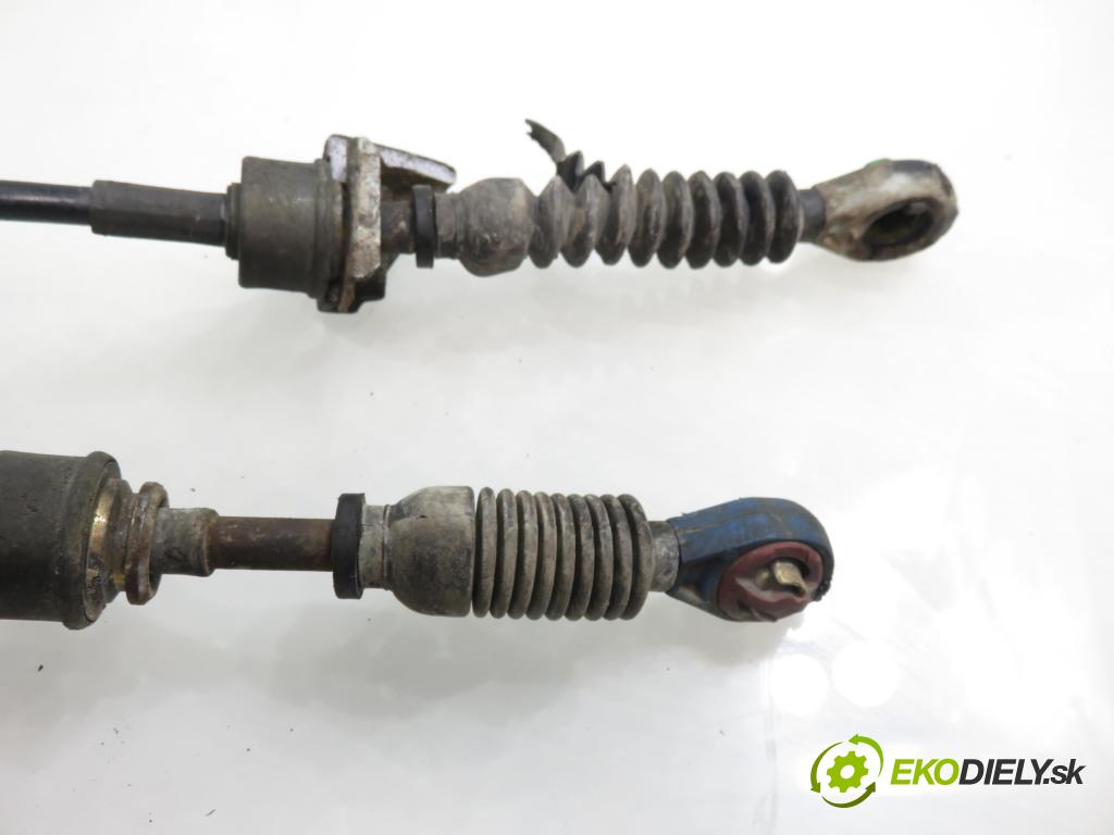 ALFA ROMEO 147 (937_) HB 2002 77,00 1.6 16V T.SPARK ECO (937.AXA1A, 937.BXA1A) - AR 37 1598,00 ZVEDÁK: 7353088510
