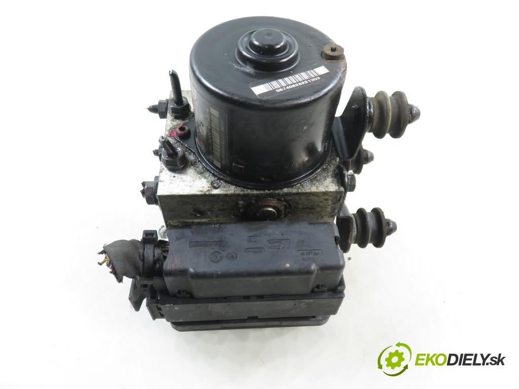 AUDI A3 (8P1) HB 2006 75,00 1.6 - BSE 1595,00 Pumpa ABS 10096003553 ; 1K0907379Q ; 1K0614517M (Pumpa ABS)