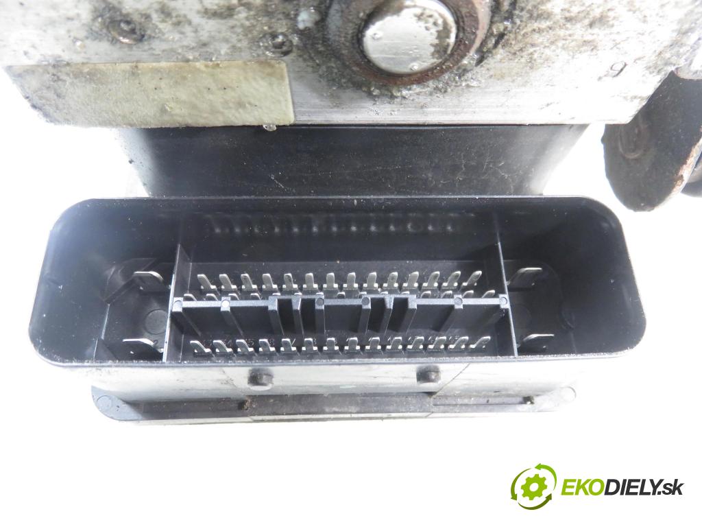 AUDI A3 (8P1) HB 2006 75,00 1.6 - BSE 1595,00 Pumpa ABS 10096003553 ; 1K0907379Q ; 1K0614517M (Pumpa ABS)