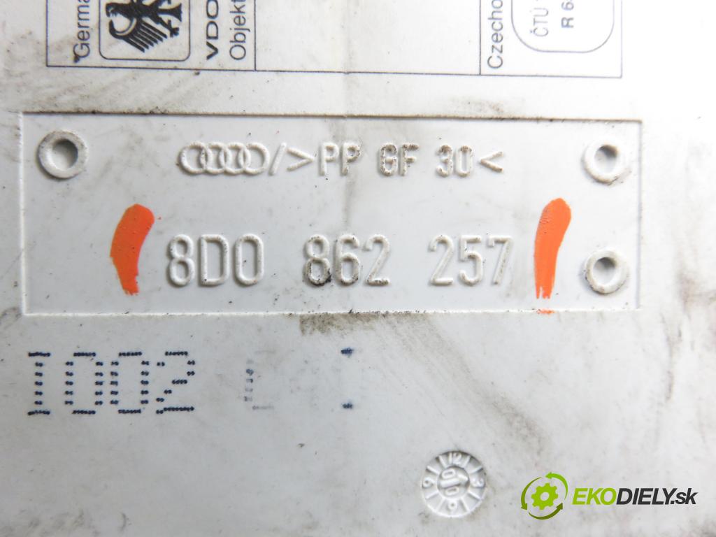 AUDI A4 (8D2, B5) SEDAN 2000 85,00 1.9 TDI - AJM 1896,00 pumpa zámku centrálneho 8D0862257