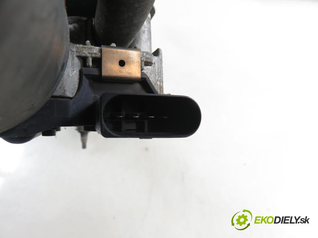 AUDI A3 (8P1) HB 2006 75,00 1.6 - BSE 1595,00 Motorček stieračov 0390241783 ; 3397020672 ; 8P1955119B