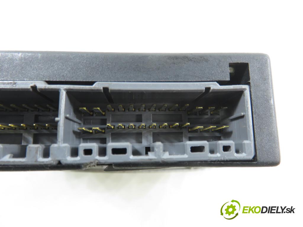 ALFA ROMEO 147 (937_) HB 2002 77,00 1.6 16V T.SPARK ECO 105 - AR 37203 1598,00 Panel ovládania okien 735263176 ; 60352600