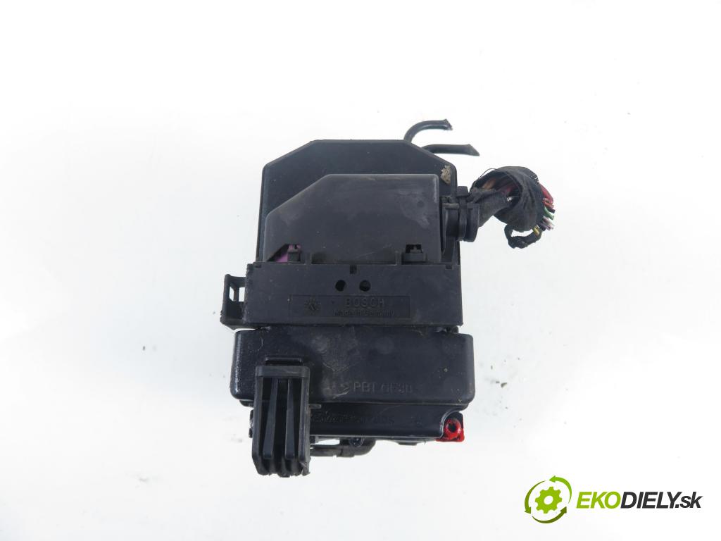 AUDI A4 (8D2, B5) SEDAN 2000 85,00 1.9 TDI - AJM 1896,00 Pumpa ABS 0273004358 (Pumpa ABS)