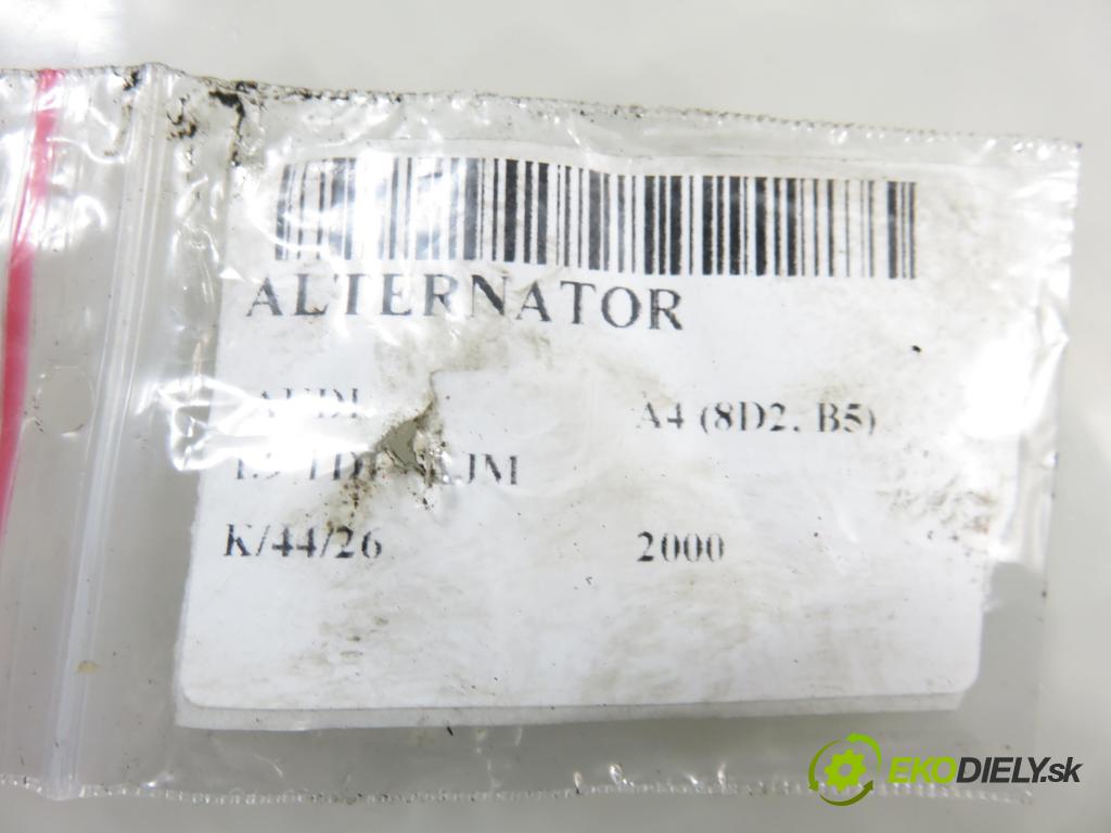 AUDI A4 (8D2, B5) SEDAN 2000 85,00 1.9 TDI - AJM 1896,00 Alternátor 028903029B (Alternátor)