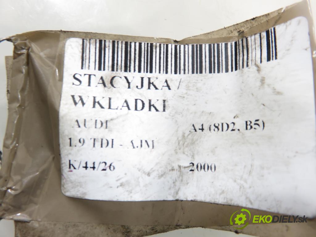 AUDI A4 (8D2, B5) SEDAN 2000 85,00 1.9 TDI - AJM 1896,00 spinačka 4B0905851G (Spínacia skrinka)