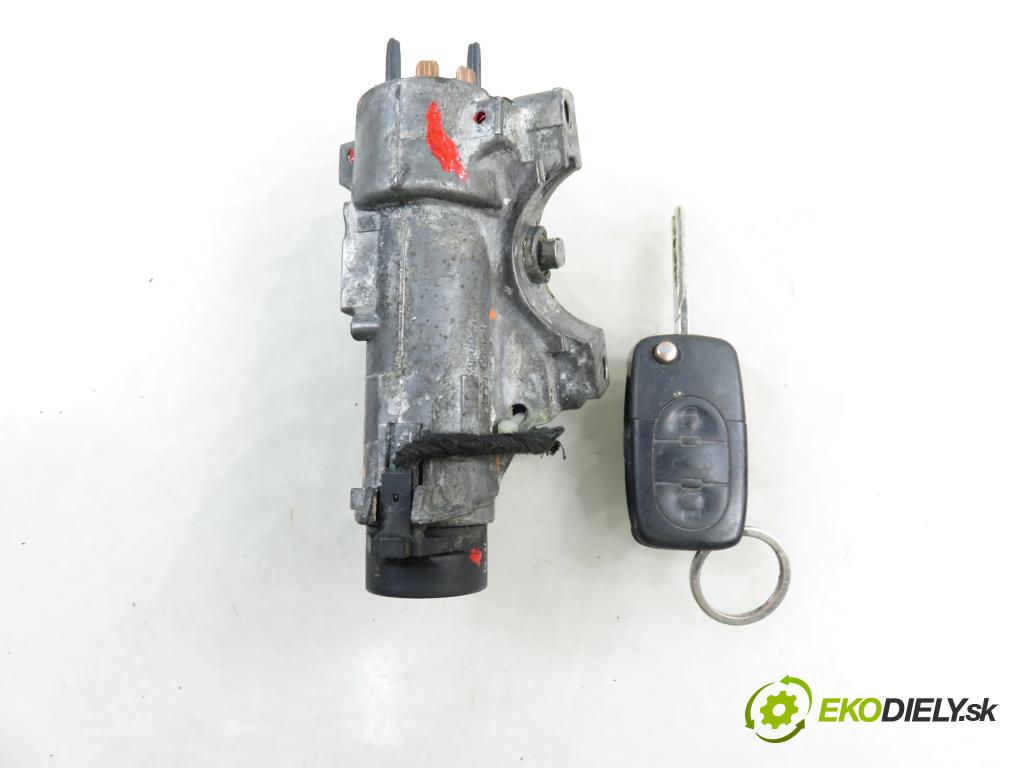 AUDI A4 (8D2, B5) SEDAN 2000 85,00 1.9 TDI - AJM 1896,00 spinačka 4B0905851G (Spínacia skrinka)