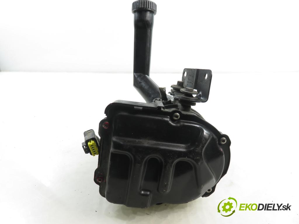 CITROEN C4 Picasso I (UD_) MINIVAN 2008 80,00 1.6 HDi 16V 109 - 9HZ 1560,00 Pumpa servočerpadlo 9684252580