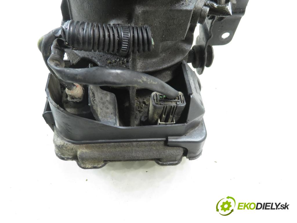 CITROEN C4 Picasso I (UD_) MINIVAN 2008 80,00 1.6 HDi 16V 109 - 9HZ 1560,00 Pumpa servočerpadlo 9684252580