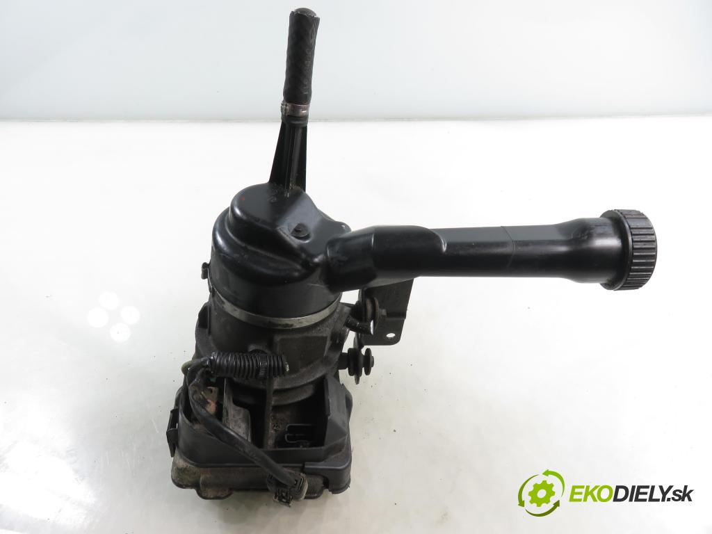 CITROEN C4 Picasso I (UD_) MINIVAN 2008 80,00 1.6 HDi 16V 109 - 9HZ 1560,00 Pumpa servočerpadlo 9684252580