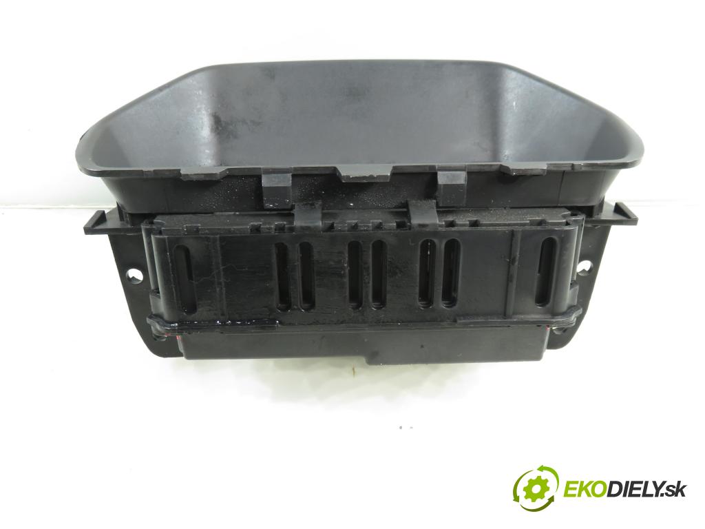 OPEL MERIVA A nadwozie wielkoprzestrzenne (MPV) (X03) HB 2006 92,00 1.8 - Z 18 XE 1796,00 ZOBRAZIT: 13156842