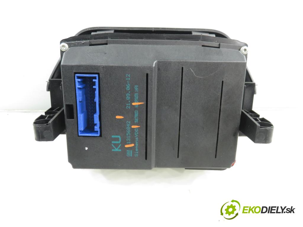 OPEL MERIVA A nadwozie wielkoprzestrzenne (MPV) (X03) HB 2006 92,00 1.8 - Z 18 XE 1796,00 ZOBRAZIT: 13156842