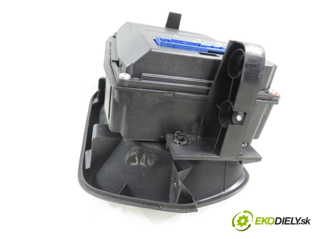 OPEL MERIVA A nadwozie wielkoprzestrzenne (MPV) (X03) HB 2006 92,00 1.8 - Z 18 XE 1796,00 ZOBRAZIT: 13156842