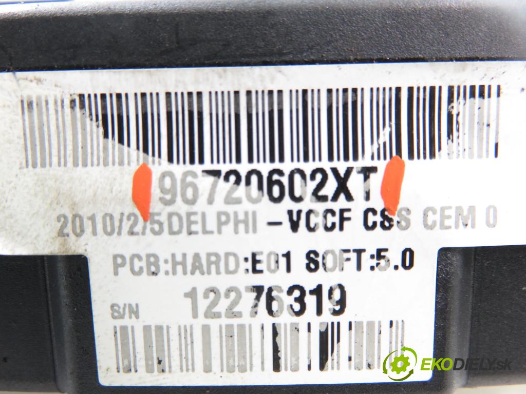 CITROEN C5 III (RD_) SEDAN 2010 80,00 1.6 HDi 110 - 9HZ (DV6TED4) 1560,00 páčka/prepínač 96720602XT