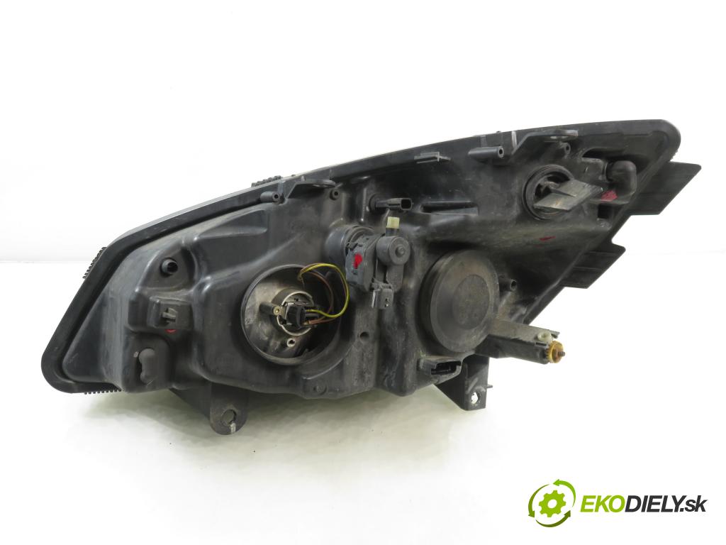 RENAULT SCENIC II (JM0/1_) MINIVAN 2004 63,00 1.5 dCi (JM1F) - K9K 724 1461,00 Svetlo PP