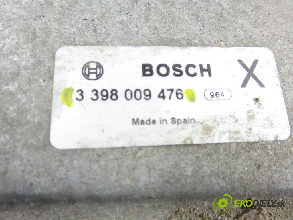 SEAT ALHAMBRA (7V8, 7V9) MINIVAN 2002 85,00 1.9 TDI PD 115 - AUY 1896,00 Motorček stieračov 0390241441 ; 7M1955113 ; 3398009476