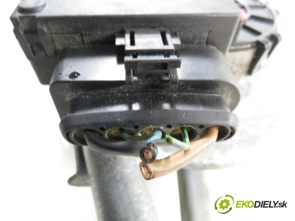 SEAT ALHAMBRA (7V8, 7V9) MINIVAN 2002 85,00 1.9 TDI PD 115 - AUY 1896,00 Motorček stieračov 0390241441 ; 7M1955113 ; 3398009476