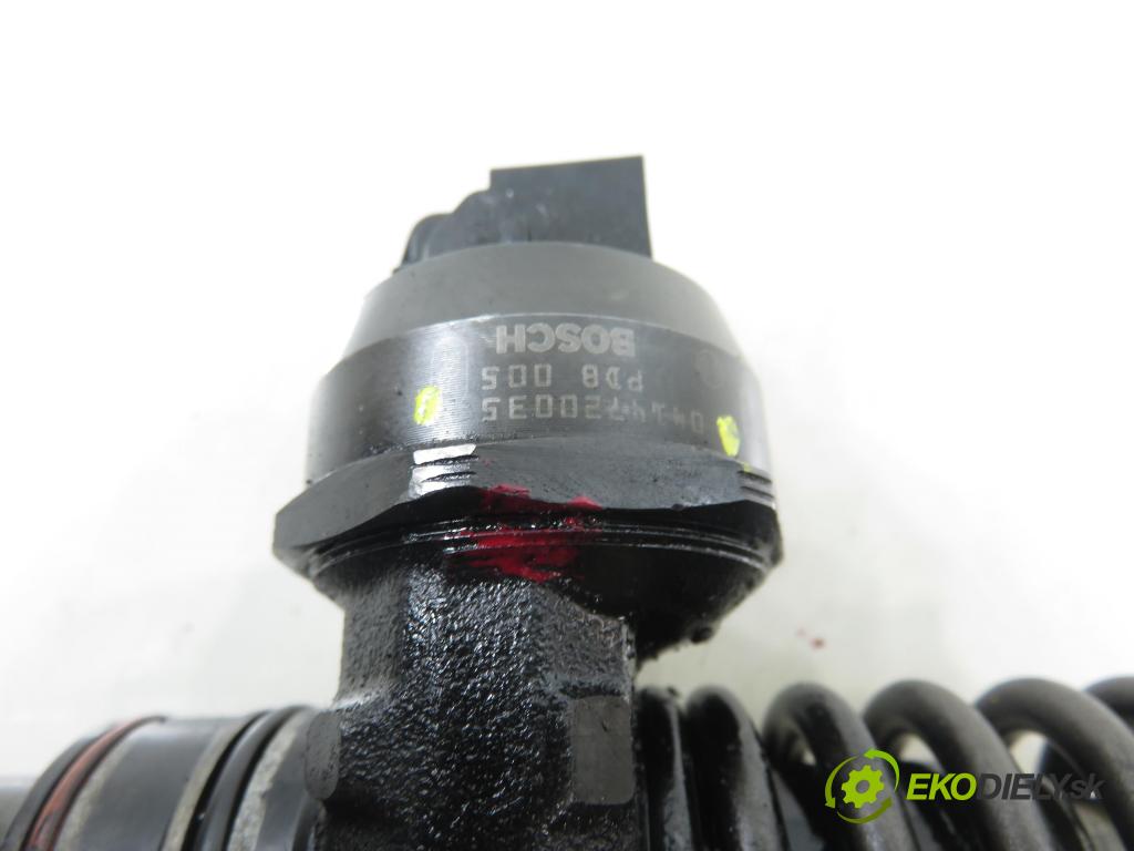 VW POLO (6N2) HB 2001 55,00 1.4 TDI - AMF 1422,00 Vstrekovač 045130073T ; 0414720035 (Vstrekovač paliva)