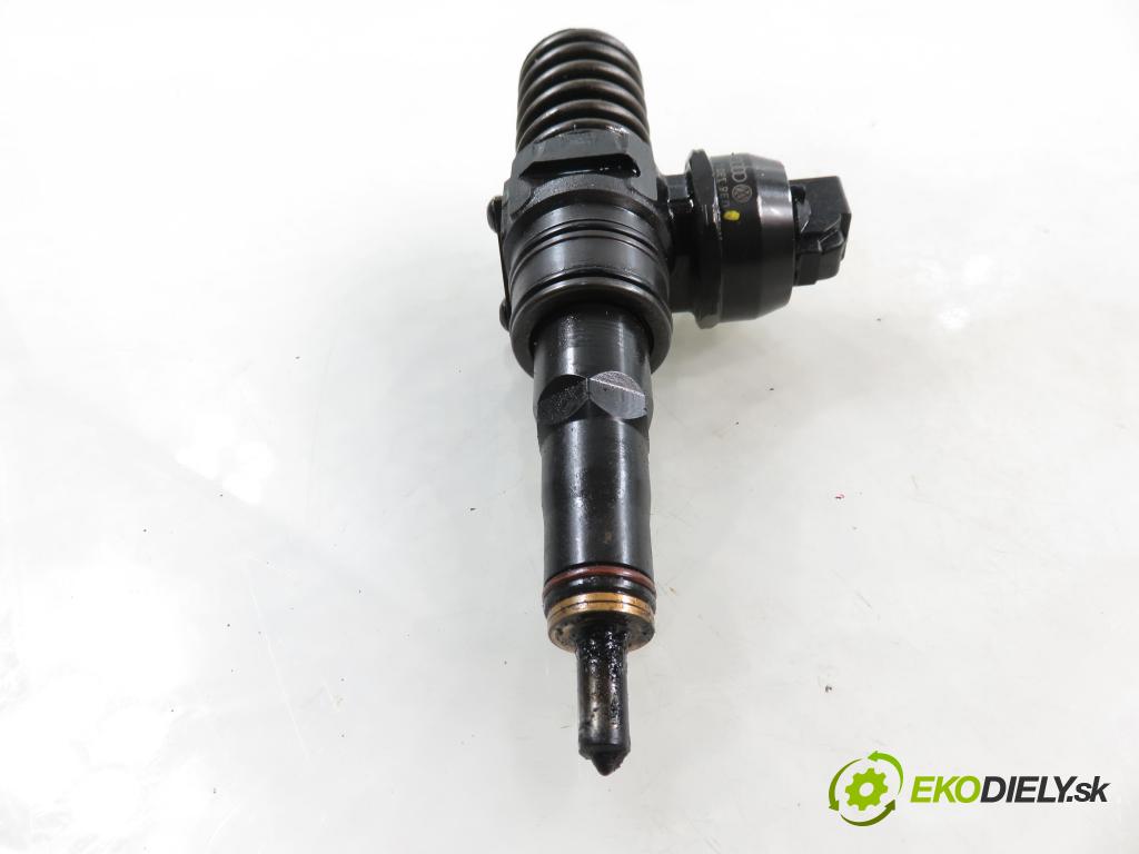 VW SHARAN (7M8, 7M9, 7M6) MINIVAN 2007 103,00 2.0 TDI - BRT 1968,00 Vstrekovač 038130073BJ ; 0414720229 (Vstrekovač paliva)