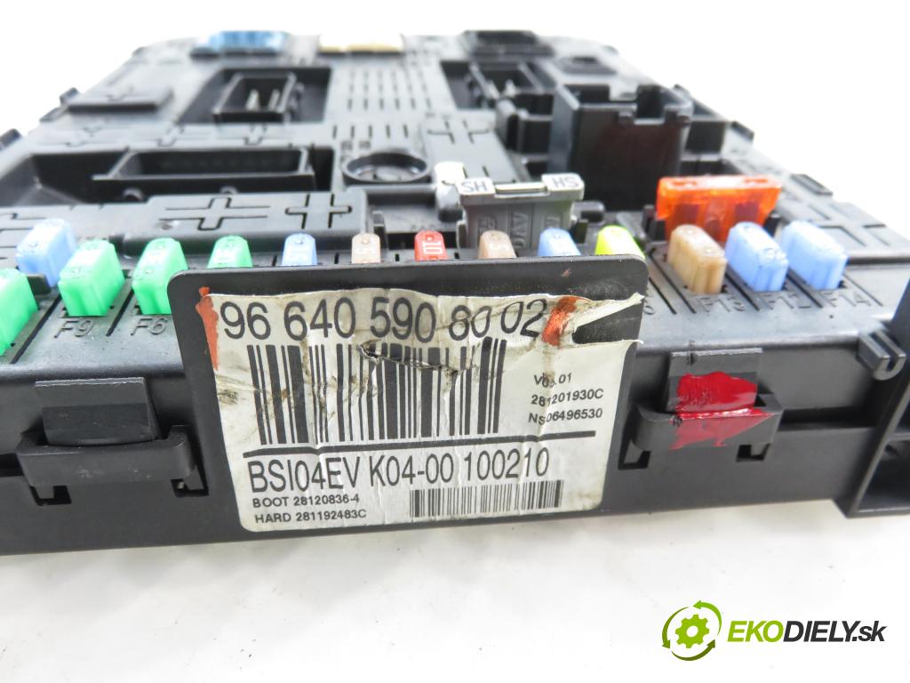 CITROEN C5 III (RD_) SEDAN 2010 80,00 1.6 HDi 110 - 9HZ (DV6TED4) 1560,00 MODUL BSI 966405908002